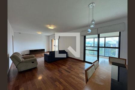 Foto 09 de apartamento à venda com 3 quartos, 192m² em Jardim Morumbi, São Paulo