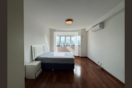 Foto 15 de apartamento à venda com 3 quartos, 192m² em Jardim Morumbi, São Paulo