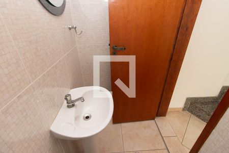 Lavabo de casa de condomínio à venda com 3 quartos, 100m² em Jardim Virginia Bianca, São Paulo