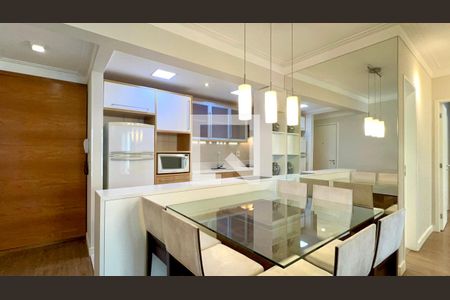 Sala de apartamento à venda com 2 quartos, 82m² em Pinheiros, São Paulo