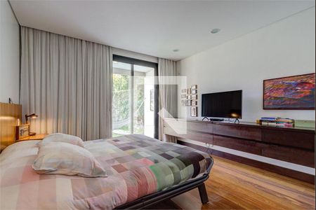 Casa à venda com 3 quartos, 540m² em Jardim dos Estados, São Paulo