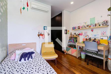 Casa à venda com 3 quartos, 540m² em Jardim dos Estados, São Paulo