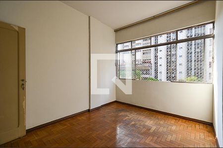 Quarto 2 de apartamento para alugar com 3 quartos, 126m² em Centro, Belo Horizonte
