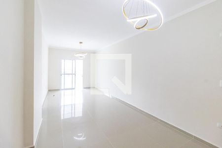 Apartamento para alugar com 3 quartos, 132m² em Vila Caiçara, Praia Grande