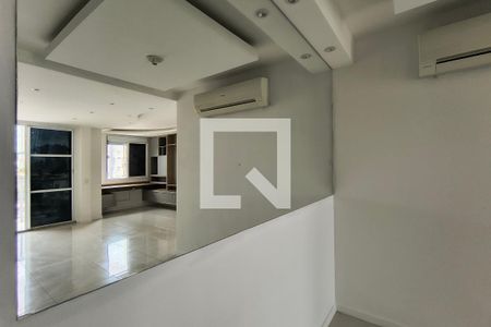 Sala de apartamento à venda com 2 quartos, 70m² em Anil, Rio de Janeiro