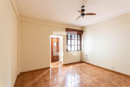 Sala de casa à venda com 2 quartos, 113m² em Estácio, Rio de Janeiro