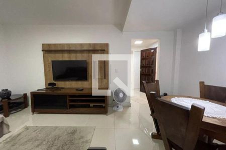 Casa à venda com 3 quartos, 150m² em Rio Pequeno, São Paulo