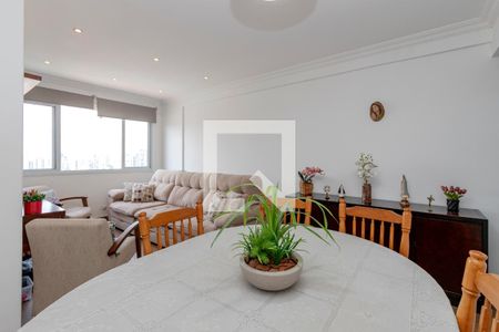 Sala de apartamento à venda com 2 quartos, 64m² em Campo Belo, São Paulo