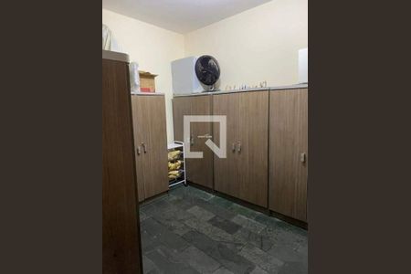 Casa à venda com 3 quartos, 130m² em Vila Oratorio, São Paulo