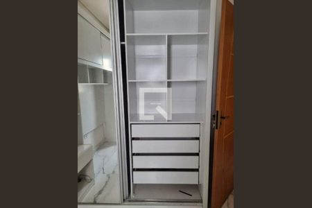 Casa à venda com 2 quartos, 80m² em Vila Bertioga, São Paulo