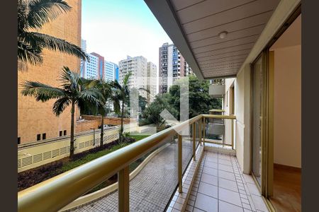 Varanda da Sala de apartamento para alugar com 3 quartos, 107m² em Alphaville Industrial, Barueri