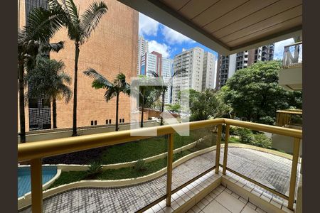 Apartamento para alugar com 3 quartos, 107m² em Alphaville Industrial, Barueri