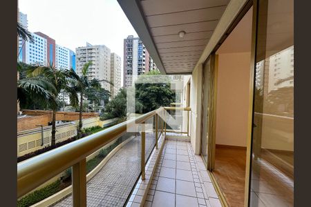 Varanda da Sala de apartamento para alugar com 3 quartos, 107m² em Alphaville Industrial, Barueri