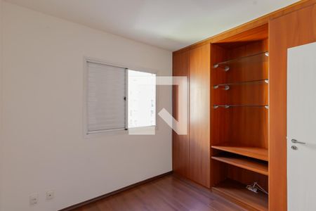 Quarto 1 de apartamento à venda com 4 quartos, 104m² em Planalto Paulista, São Paulo