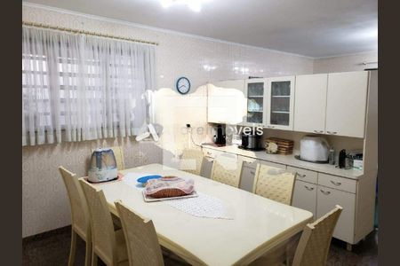 Casa à venda com 3 quartos, 407m² em Água Rasa, São Paulo