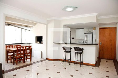 Sala de apartamento para alugar com 2 quartos, 90m² em Petrópolis, Porto Alegre