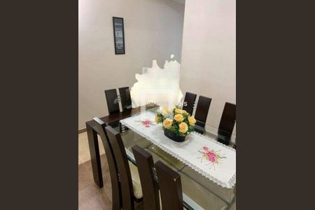 Casa à venda com 3 quartos, 231m² em Vila Alpina, São Paulo