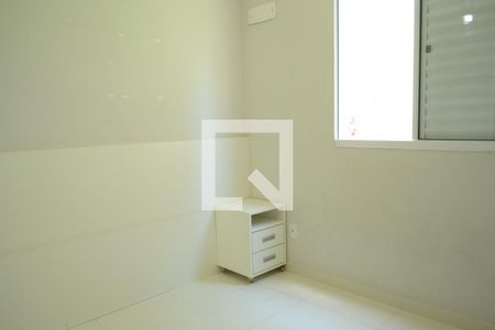 Quarto de apartamento para alugar com 2 quartos, 46m² em Jardim Suzanopolis, Suzano