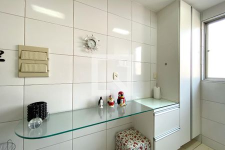 Cozinha de apartamento à venda com 3 quartos, 150m² em Nova Granada, Belo Horizonte