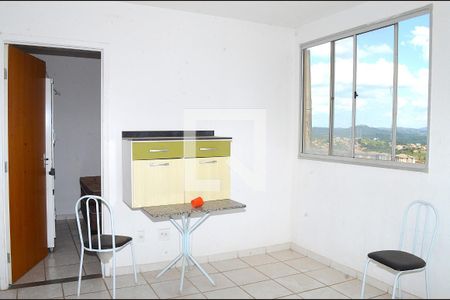 Sala de apartamento para alugar com 2 quartos, 43m² em Paulo Vi, Belo Horizonte