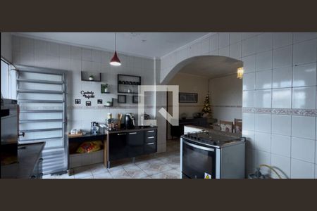 Casa à venda com 2 quartos, 300m² em Vila Nhocuné, São Paulo