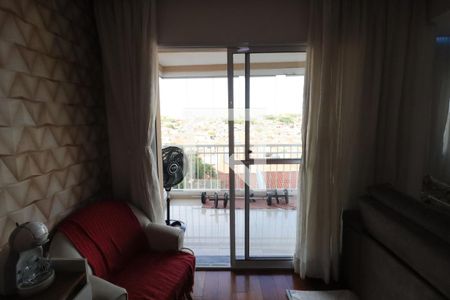 Sala de apartamento à venda com 2 quartos, 73m² em Cidade das Flores, Osasco