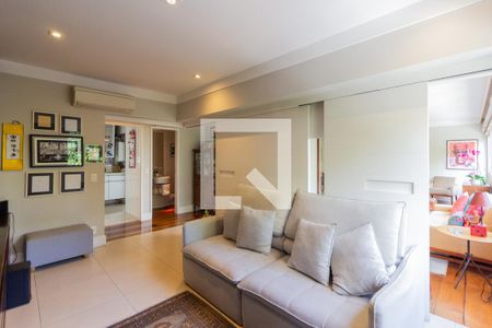 Sala de TV de apartamento à venda com 3 quartos, 167m² em Paraíso, São Paulo