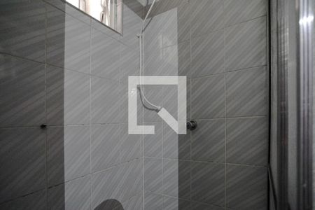 Banheiro de apartamento para alugar com 2 quartos, 71m² em Vila Lavinia, Mogi das Cruzes