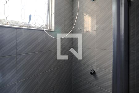 Banheiro de apartamento para alugar com 2 quartos, 71m² em Vila Lavinia, Mogi das Cruzes