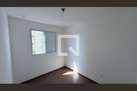 Quarto 1 de apartamento à venda com 2 quartos, 42m² em Vila Satúrnia, Campinas