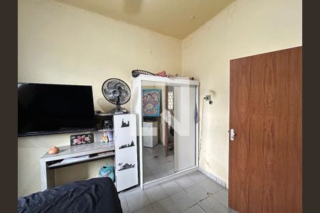 Quarto de casa para alugar com 1 quarto, 65m² em Bento Ribeiro, Rio de Janeiro