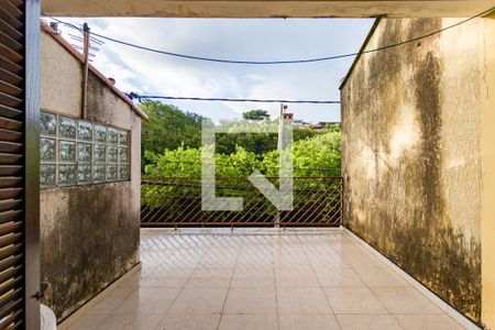 Casa para alugar com 3 quartos, 125m² em Jardim Paris, São Paulo