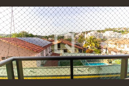 Apartamento à venda com 2 quartos, 70m² em Pendotiba, Niterói