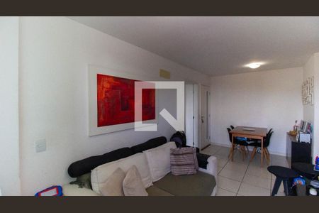 Apartamento à venda com 2 quartos, 70m² em Pendotiba, Niterói