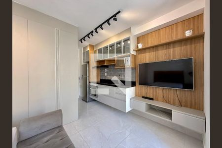 Sala de kitnet/studio para alugar com 0 quarto, 31m² em Campo Belo, São Paulo