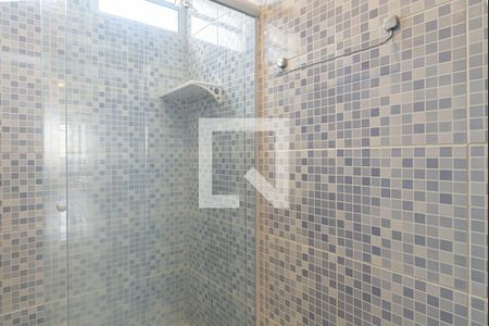 Banheiro de kitnet/studio para alugar com 1 quarto, 42m² em Consolação, São Paulo