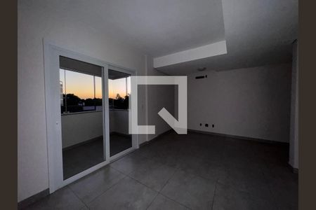 Apartamento para alugar com 2 quartos, 100m² em Scharlau, São Leopoldo