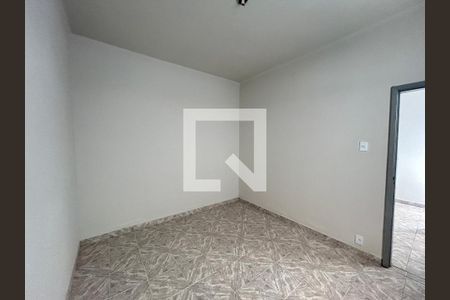 Quarto de casa para alugar com 1 quarto, 38m² em Osvaldo Cruz, Rio de Janeiro