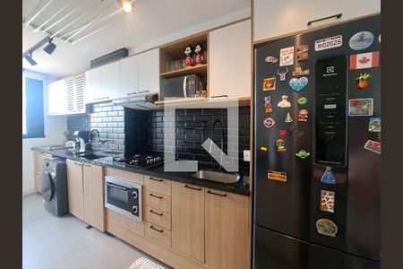 Cozinha de apartamento à venda com 2 quartos, 52m² em Presidente Altino, Osasco