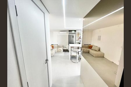 Corredor de apartamento para alugar com 2 quartos, 47m² em Parque Mandaqui, São Paulo
