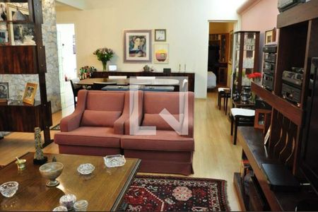 Casa à venda com 4 quartos, 500m² em Campo Belo, São Paulo