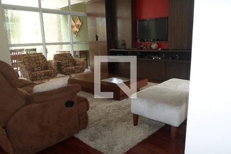 Casa à venda com 4 quartos, 450m² em Vila Alexandria, São Paulo