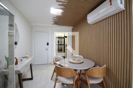 Sala de apartamento para alugar com 3 quartos, 80m² em Barra Olímpica, Rio de Janeiro