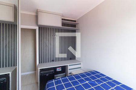 Quarto de apartamento para alugar com 2 quartos, 56m² em Cidade das Flores, Osasco