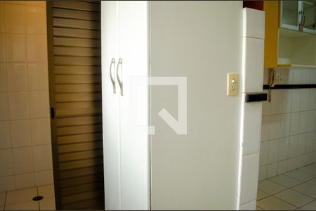 Apartamento para alugar com 4 quartos, 154m² em Setor Bueno, Goiânia