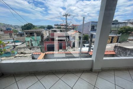 Varanda de casa para alugar com 2 quartos, 110m² em Centro, Duque de Caxias