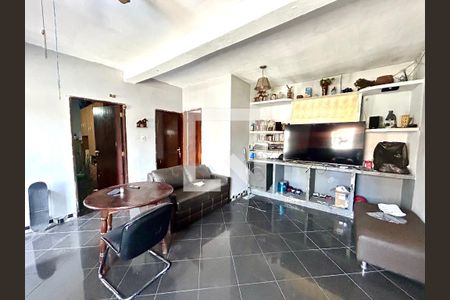 Sala de casa para alugar com 3 quartos, 150m² em Jardim Santa Francisca, Guarulhos