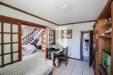 Sala de casa para alugar com 4 quartos, 250m² em Nova Cidade, Nilópolis