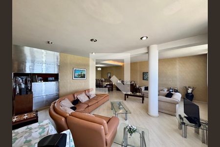 Sala de apartamento para alugar com 4 quartos, 180m² em Copacabana, Rio de Janeiro