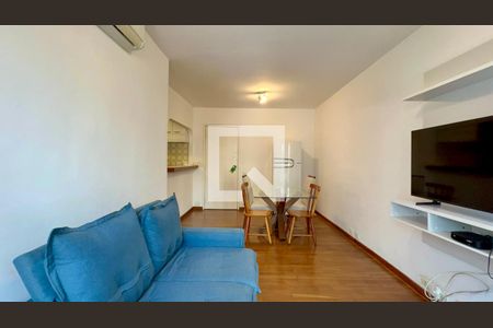 Sala de TV de apartamento para alugar com 1 quarto, 40m² em Jardim Paulista, São Paulo